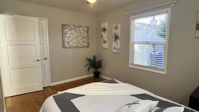 15958 Via Descanso, San Lorenzo CA: https://media.crmls.org/mediaz/a5d3909c-55dd-4d9e-b134-170e7a0c0573.jpg