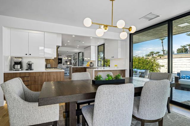 1 Cornell Drive, Rancho Mirage CA: https://media.crmls.org/mediaz/a5d39c8c-4eee-4ee8-8785-c9fba751c8e8.jpg