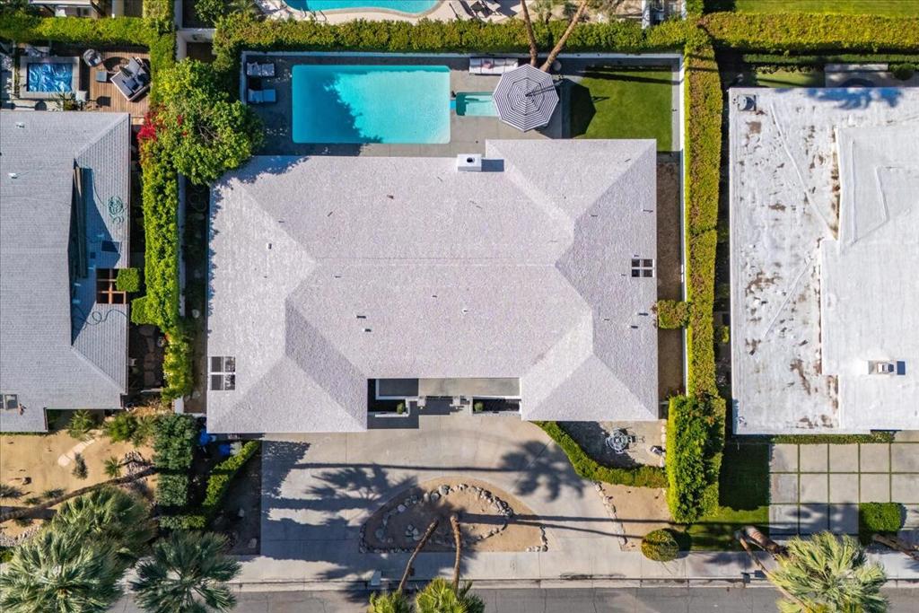 https://media.crmls.org/mediaz/a5d3c1d0-a5de-4193-b90e-c7741527df93.jpg?preset=X-Large