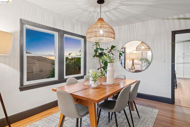 1509 Francis St, Albany CA: https://media.crmls.org/mediaz/a5d4299a-3f9a-4851-9a90-8dffec0e5c16.jpg