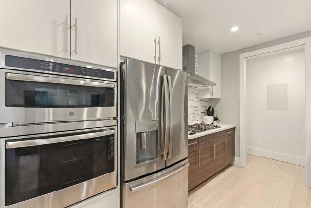 600 El Camino Real, Belmont CA: https://media.crmls.org/mediaz/a5d44adc-7064-4da7-9719-916d9f2a69ec.jpg