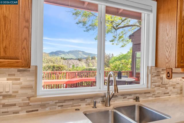 Image 15 of 49 For 2081 Essenay Ave