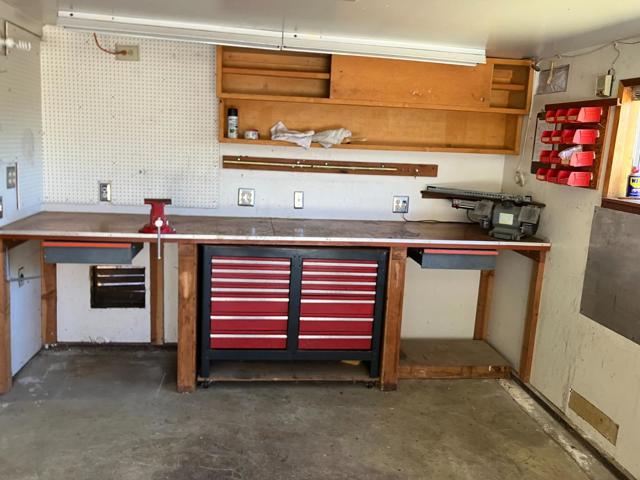 350 Cuesta Real, La Honda CA: https://media.crmls.org/mediaz/a5d52220-7684-442c-b93b-4d7f6cc7135a.jpg