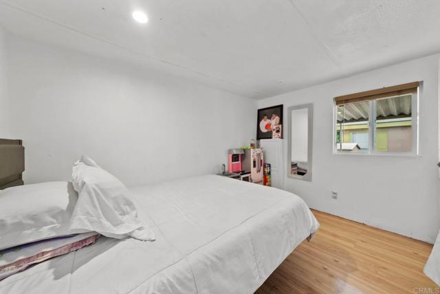 Detail Gallery Image 10 of 26 For 255 E Bradley Ave Spc 35,  El Cajon,  CA 92021 - 3 Beds | 1/1 Baths