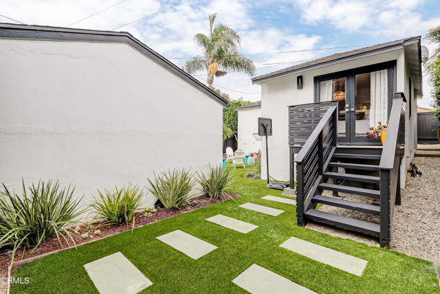 Navarro - 3509 Laurel_Yard6