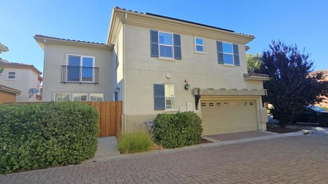 357 Cortona Way, Brentwood CA: https://media.crmls.org/mediaz/a5d6759a-a2fe-4aed-b389-aa5f077d3972.jpg