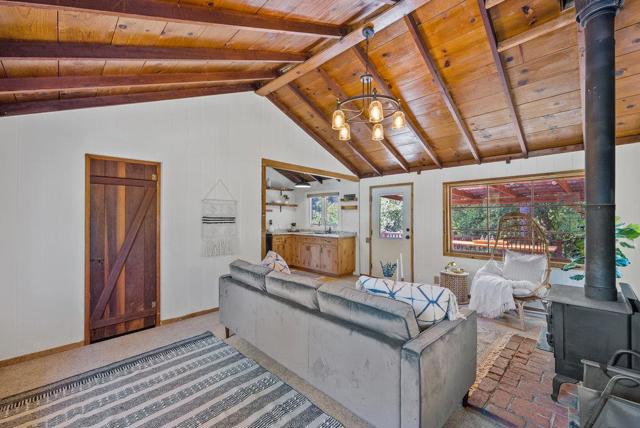 230 Riverview, Boulder Creek CA: https://media.crmls.org/mediaz/a5d6e4eb-20b6-41c4-b099-4eeb64f98125.jpg