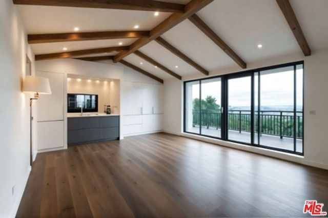 11 S Callecita, Laguna Beach CA: https://media.crmls.org/mediaz/a5d750f9-2032-4bf8-8110-262e20cbb99e.jpg
