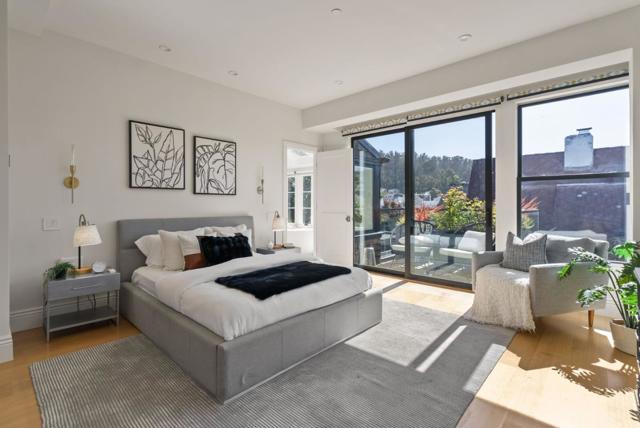 2853 Broderick Street, San Francisco CA: https://media.crmls.org/mediaz/a5da5122-82e0-4986-ab24-f170ac0dbf4e.jpg