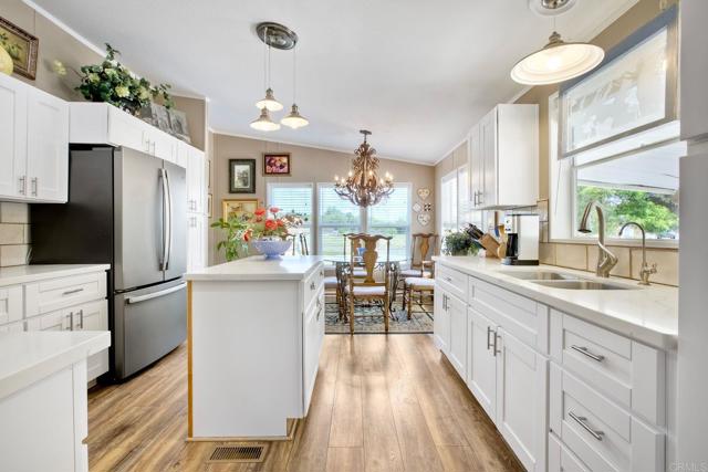 Detail Gallery Image 13 of 35 For 28890 Lilac Rd Spc 167 #167,  Valley Center,  CA 92082 - 3 Beds | 2 Baths