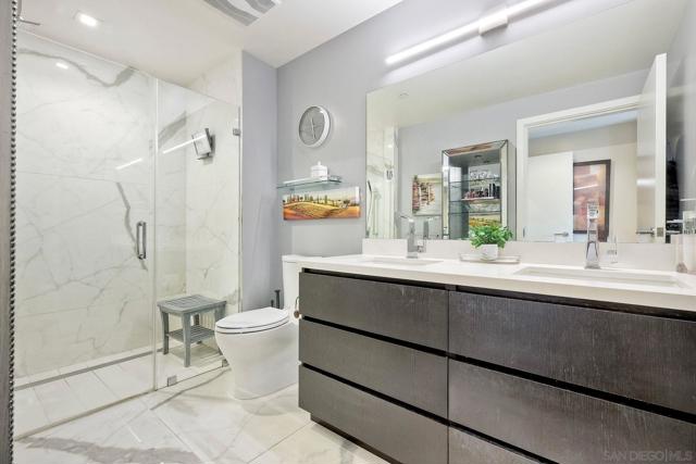 1388 Kettner Blvd, San Diego CA: https://media.crmls.org/mediaz/a5db9cd7-881c-4823-b3c5-5727d047c0ec.jpg