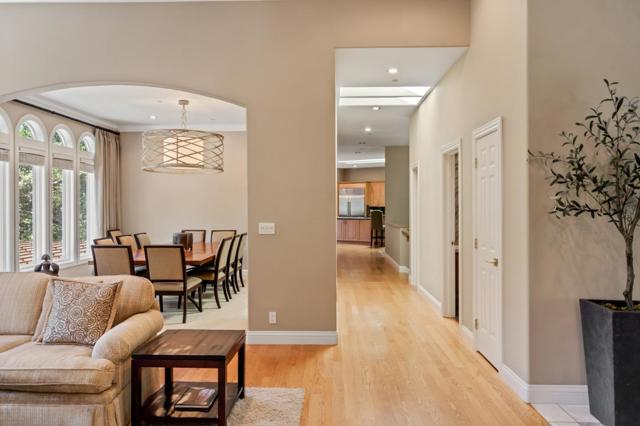 55 Vista Verde Way, Portola Valley CA: https://media.crmls.org/mediaz/a5dc6a68-74c8-49e4-8a3b-acf0dd438707.jpg