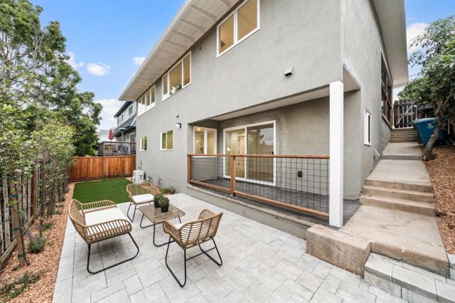 2009 Lyon Avenue, Belmont CA: https://media.crmls.org/mediaz/a5dcb67a-e00b-4bbd-ad11-ee2980dc157e.jpg