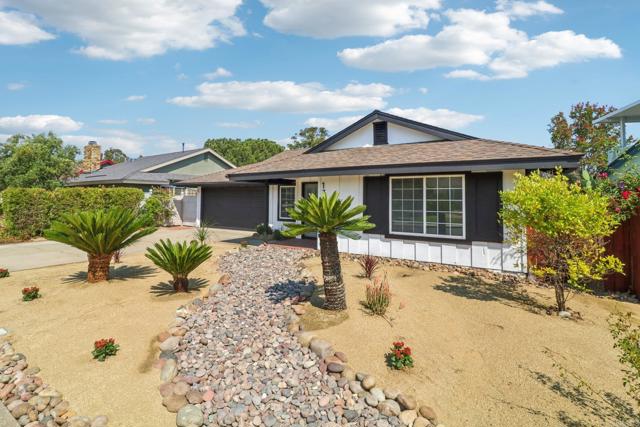 Detail Gallery Image 19 of 20 For 13565 Pequot Dr, Poway,  CA 92064 - 3 Beds | 2 Baths