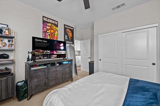 1485 Natalia Ct., Escondido CA: https://media.crmls.org/mediaz/a5de0c42-bb7a-416c-bf86-dad8987a86cf.jpg