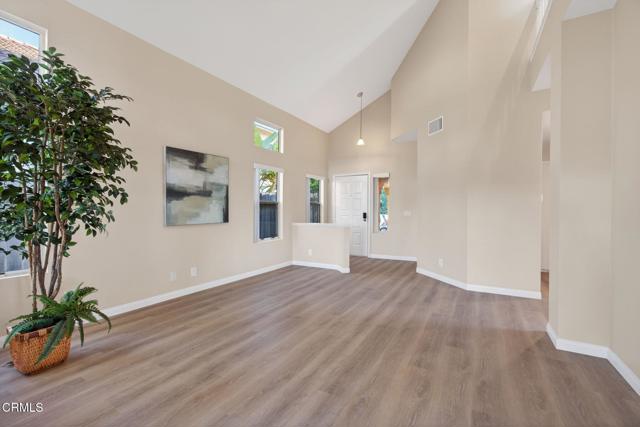 Detail Gallery Image 7 of 49 For 2277 Cayuse Ln, Ventura,  CA 93001 - 3 Beds | 2/1 Baths