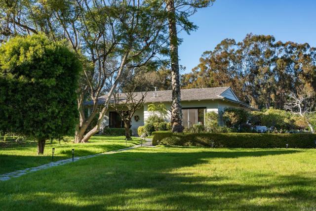 Image 31 of 39 For 16041 Via Del Alba