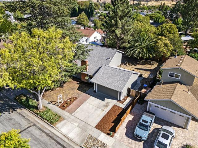 396 Vale Drive, San Jose CA: https://media.crmls.org/mediaz/a5dfd86a-00f3-4589-b3e0-271dbde6b175.jpg