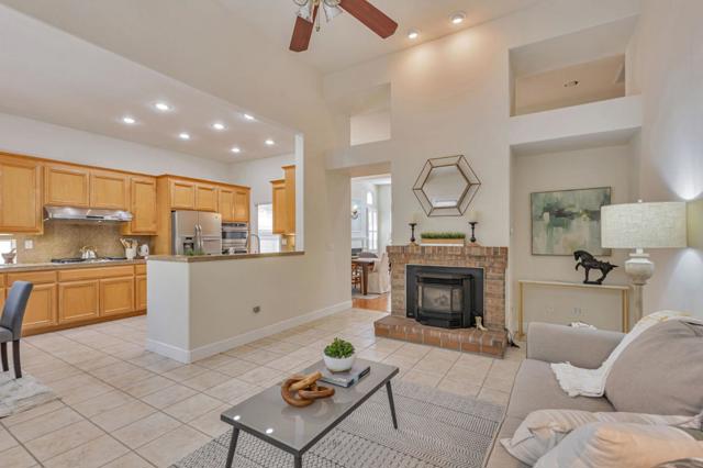 18400 Capistrano Way, Morgan Hill CA: https://media.crmls.org/mediaz/a5e18e31-2029-489d-ae93-88df720a0128.jpg