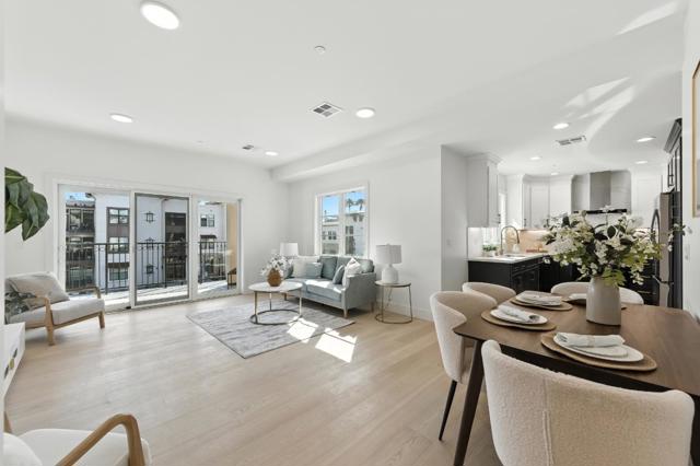 560 El Camino Real, San Carlos CA: https://media.crmls.org/mediaz/a5e1b2db-bb23-4bcf-9e75-8dbefa7e907f.jpg