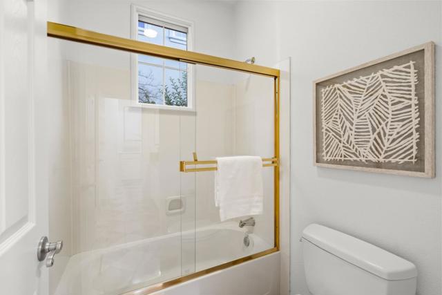 34798 Williams Way, Union City CA: https://media.crmls.org/mediaz/a5e38ee7-380a-4197-9729-e0057bb25b82.jpg