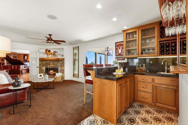 3698 Camino De Las Lomas, Vista CA: https://media.crmls.org/mediaz/a5e406c8-864a-45d0-9051-bfd02e0ec86b.jpg