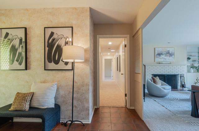 12 Mesa Del Sol, Salinas CA: https://media.crmls.org/mediaz/a5e45c2b-266d-4439-b950-f97bd084841c.jpg