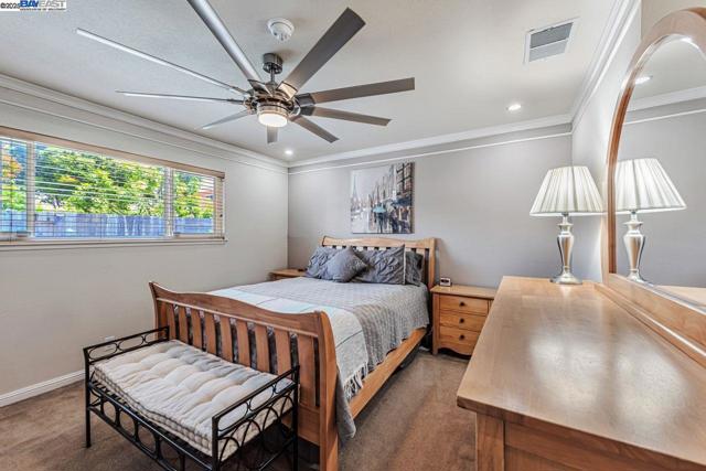 4318 Ellen Way, Union City CA: https://media.crmls.org/mediaz/a5e4a142-fb57-4628-a449-aaedb47775f2.jpg
