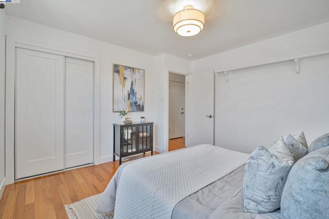 5232 Proctor Road, Castro Valley CA: https://media.crmls.org/mediaz/a5e4ad75-96ce-4f2f-a892-a48fbd7f0359.jpg