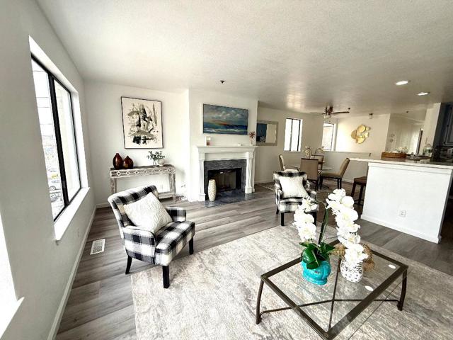 900 Hillside Boulevard, Daly City CA: https://media.crmls.org/mediaz/a5e4de3d-980c-4bf6-8a86-d109fa6a9960.jpg