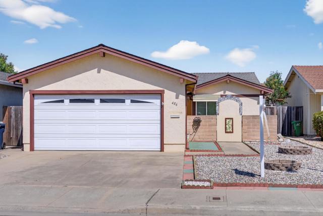 486 Cloudview Drive, Watsonville CA: https://media.crmls.org/mediaz/a5e4f872-0f2f-40ba-8faf-912a7399ec1e.jpg