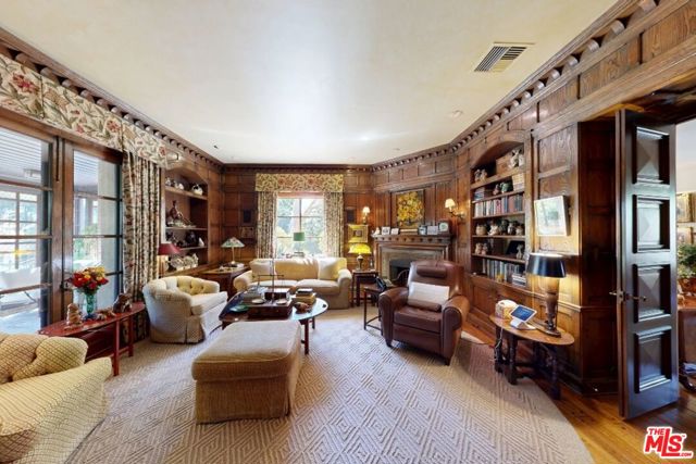 570 S Mapleton Drive, Los Angeles CA: https://media.crmls.org/mediaz/a5e57aa3-d708-427c-89d3-f254a63f2619.jpg
