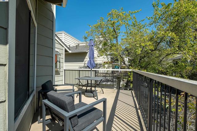 Image 19 of 27 For 2437 Sebastopol Ln  3