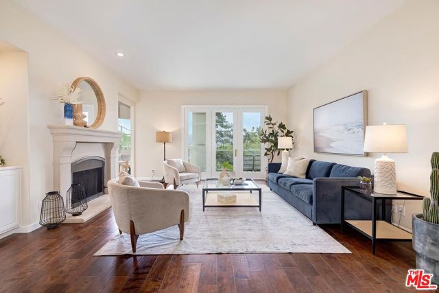 2048 Palisades Drive photo 6