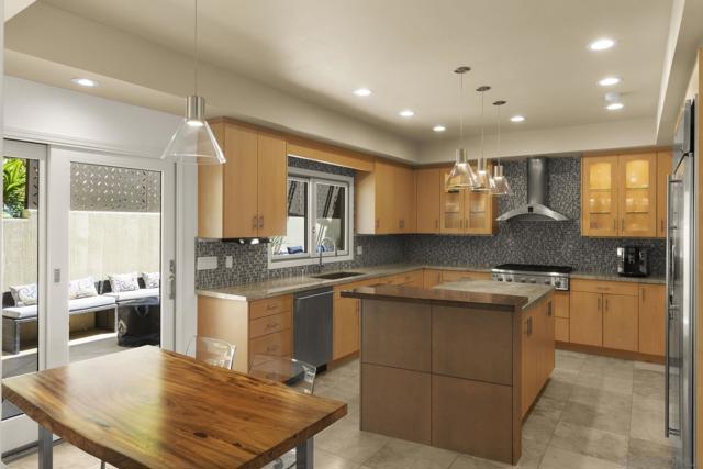 5787 Bellevue Ave, La Jolla CA: https://media.crmls.org/mediaz/a5e76ff7-97f3-4333-9e33-fff18a51728f.jpg
