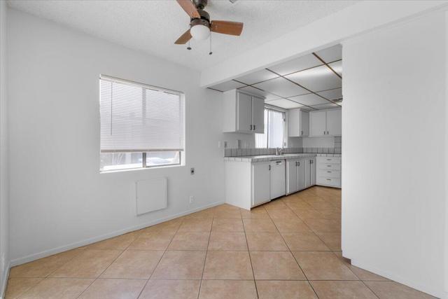 74577 Azurite Circle E, Palm Desert CA: https://media.crmls.org/mediaz/a5e79f1a-9b88-402e-be49-1f44ca3d5148.jpg