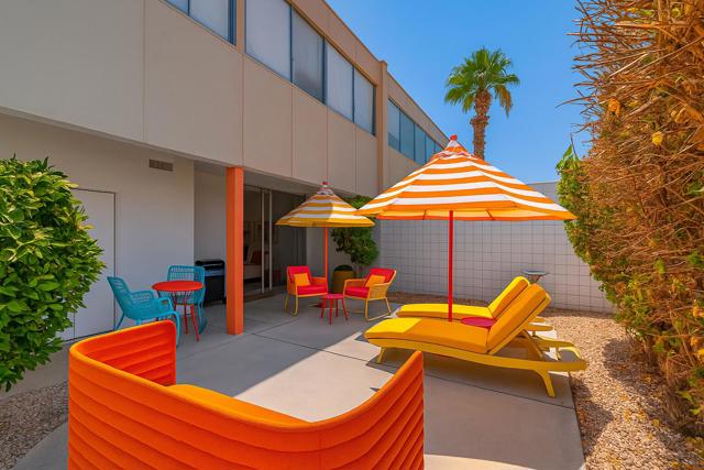 519 Desert Lakes Drive, Palm Springs CA: https://media.crmls.org/mediaz/a5e7a5b6-916b-477a-822e-6a48827316e7.jpg