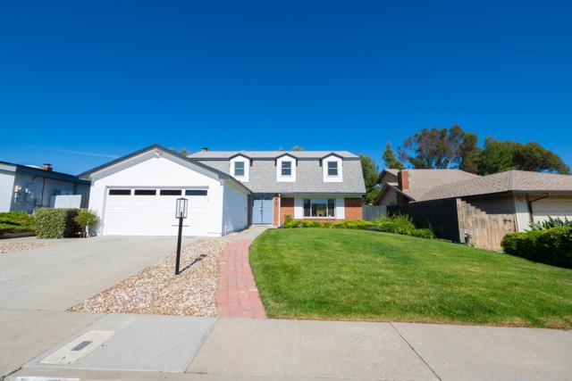 Detail Gallery Image 1 of 14 For 6871 Mewall Dr, San Diego,  CA 92119 - 5 Beds | 3 Baths