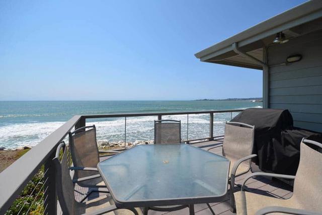 22800 E Cliff Drive, Santa Cruz CA: https://media.crmls.org/mediaz/a5e7df14-5f35-4720-8823-505af559133f.jpg