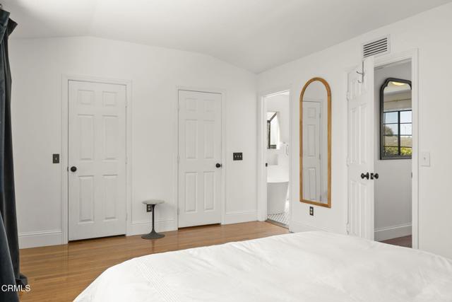 2426 Warbler Avenue, Ventura CA: https://media.crmls.org/mediaz/a5e805f6-8d85-49e3-886f-14921c0d5ecf.jpg