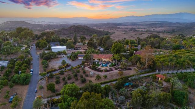 Detail Gallery Image 69 of 70 For 817 Tumbleweed Ln, Fallbrook,  CA 92028 - 4 Beds | 3 Baths