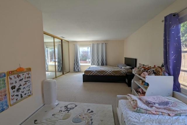 11416 Osoyoos Pl, San Diego CA: https://media.crmls.org/mediaz/a5ec03b0-1c82-4e3f-a322-52970789e38d.jpg