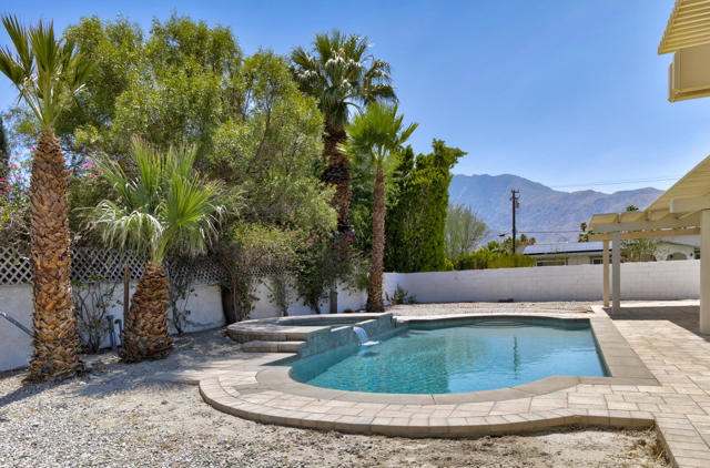 2643 E Venetia Road, Palm Springs CA: https://media.crmls.org/mediaz/a5ecb8a8-b432-4ceb-b77b-8d7fc0177b6c.jpg