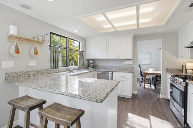 Detail Gallery Image 11 of 44 For 12021 Mcwest Lane, Lakeside,  CA 92040 - 4 Beds | 2/1 Baths