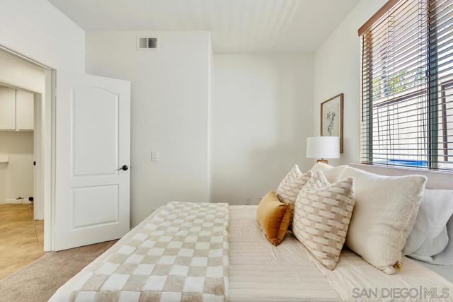 Image 16 of 41 For 7324 Celata Ln