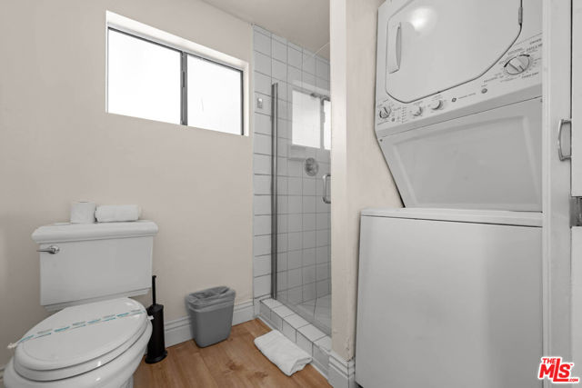 5932 Lubao Avenue photo 20