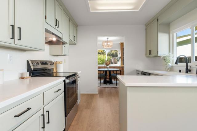 643 Peartree Drive, Watsonville CA: https://media.crmls.org/mediaz/a5ee997e-2c93-4bf4-8b1a-67240ea65788.jpg