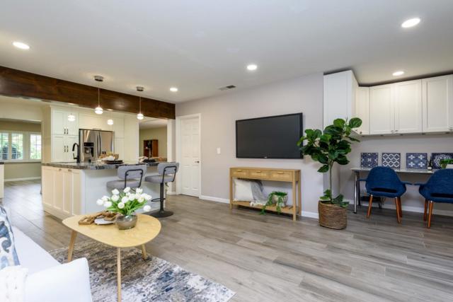 2023 Valparaiso Avenue, Menlo Park CA: https://media.crmls.org/mediaz/a5eeb1a0-3d16-4d19-935e-63cb0cc0ae14.jpg