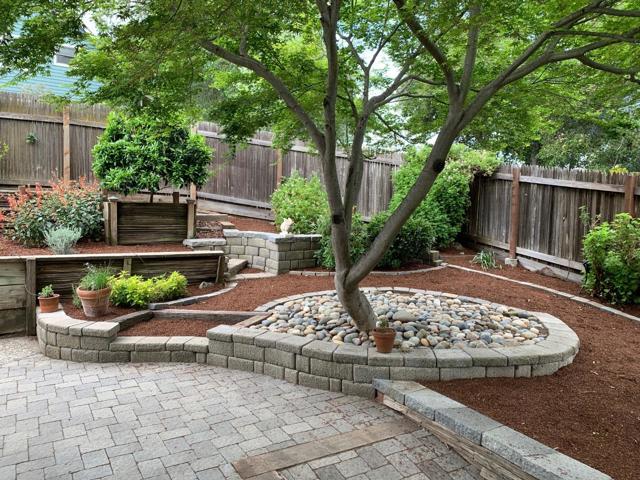 1670 Whitham Avenue, Los Altos CA: https://media.crmls.org/mediaz/a5eebea2-149a-479c-a4f6-68fbaccd83a8.jpg