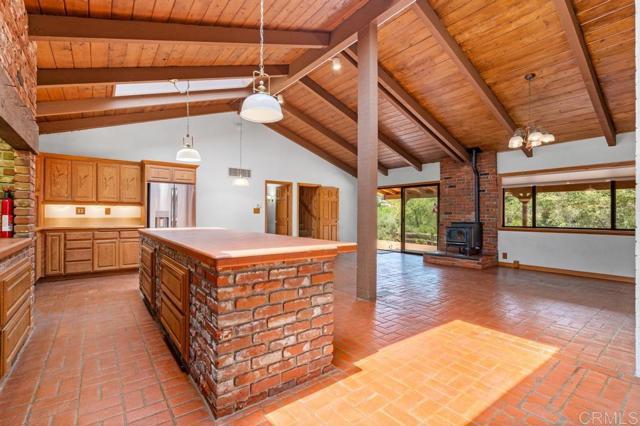 Detail Gallery Image 2 of 34 For 3001 Venadito, Alpine,  CA 91901 - 3 Beds | 2/1 Baths